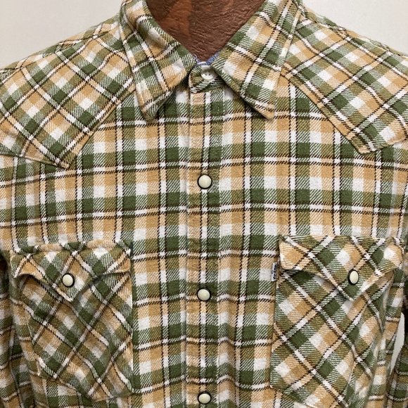Levi's XL Snap Front Long-Sleeve Flannel Shirt - Picture 1 of 4